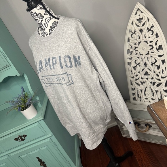 VINTAGE Champion Graphic Crewneck Sweatshirt Size XL Lounge Athleisure - Picture 4 of 9